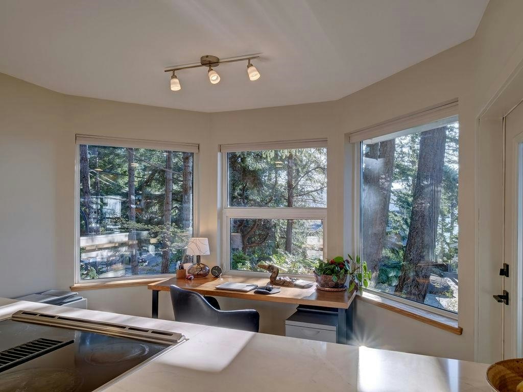 9291 Truman Road, Halfmoon Bay, BC, V7Z 1B5 - 23