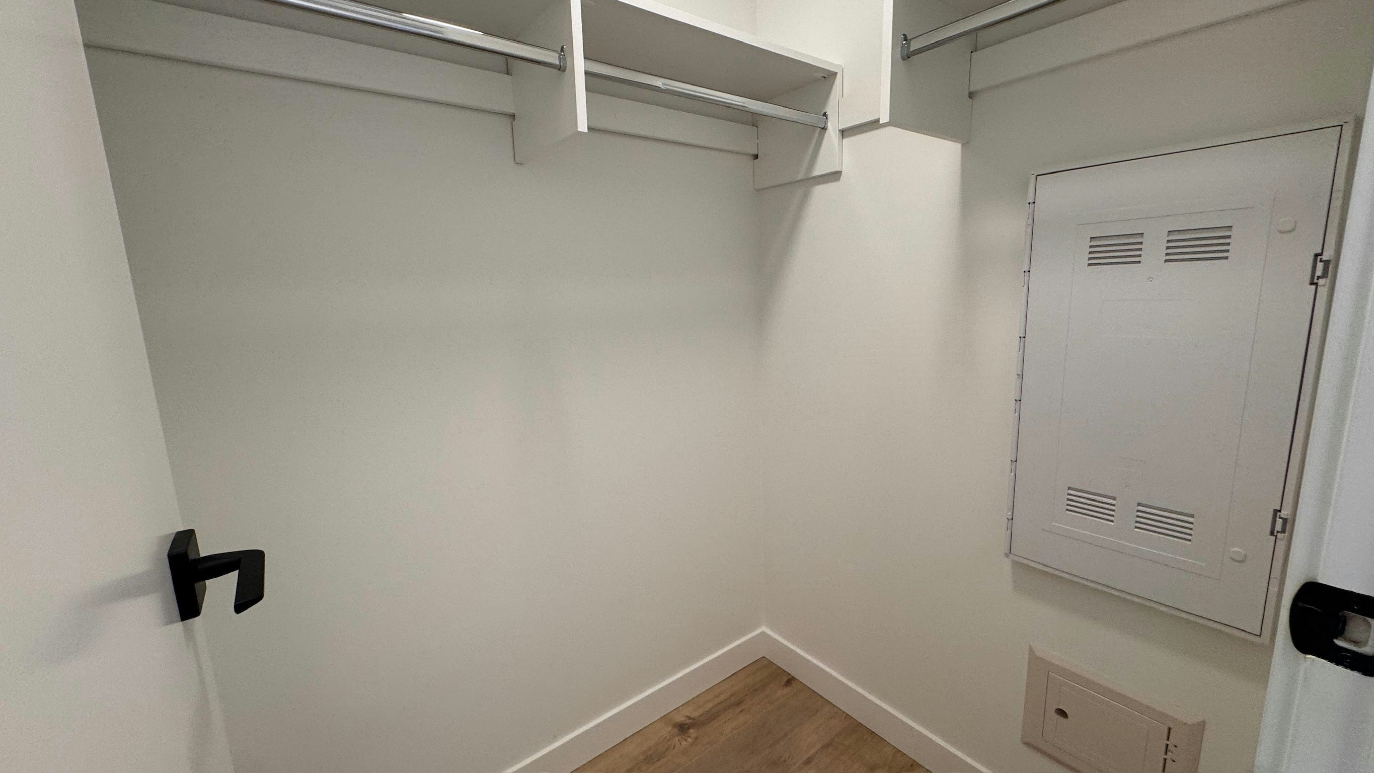 3xx-9xxx University Crescent, Burnaby, BC, V5A 0H5 - 13