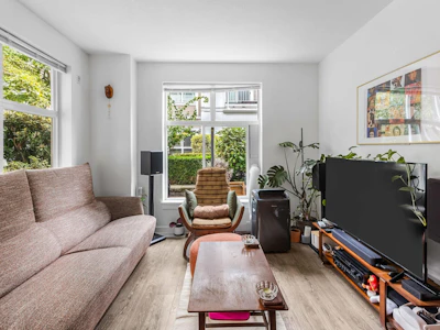 302-618 Langside Avenue - 5
