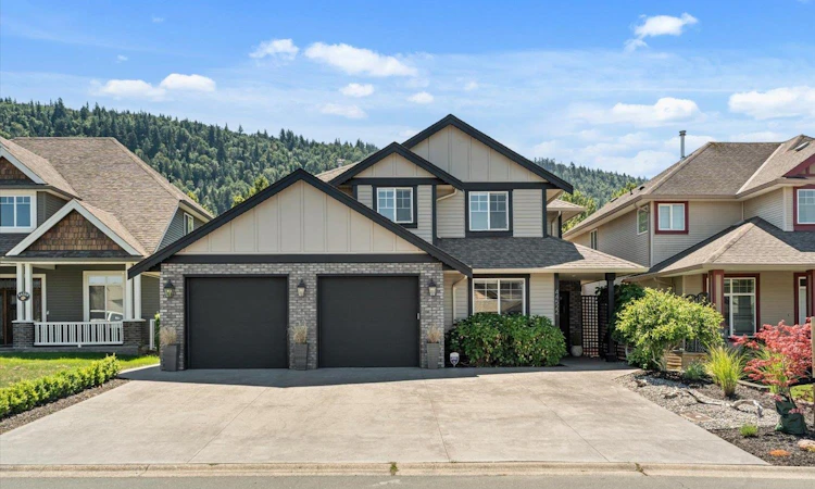44522 Mclaren Drive