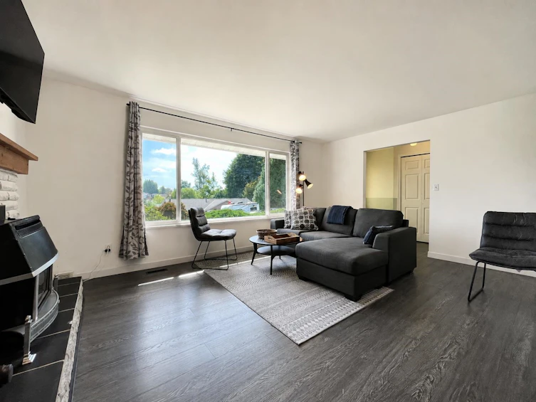 7912 Burdock Street, Mission, BC, V2V 4Y1 - 8