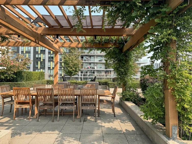 321-135 E 17th Street, North Vancouver, BC, V7L 0C4 - 18