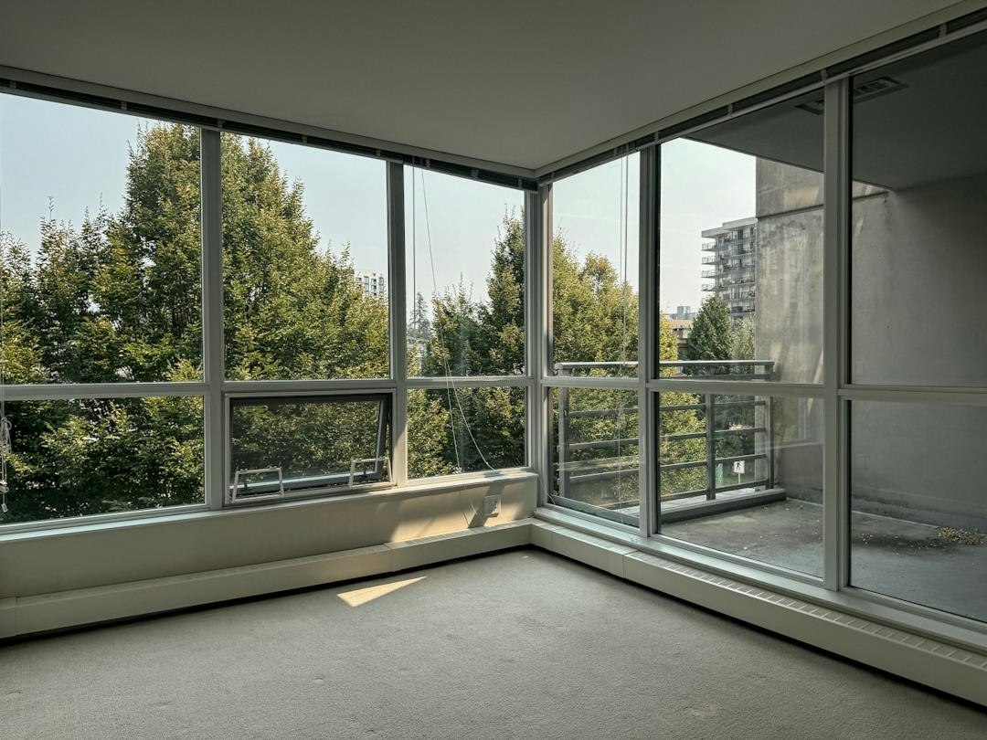 321-135 E 17th Street, North Vancouver, BC, V7L 0C4 - 10