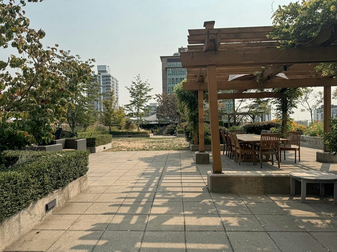 321-135 E 17th Street, North Vancouver, BC, V7L 0C4 - 15