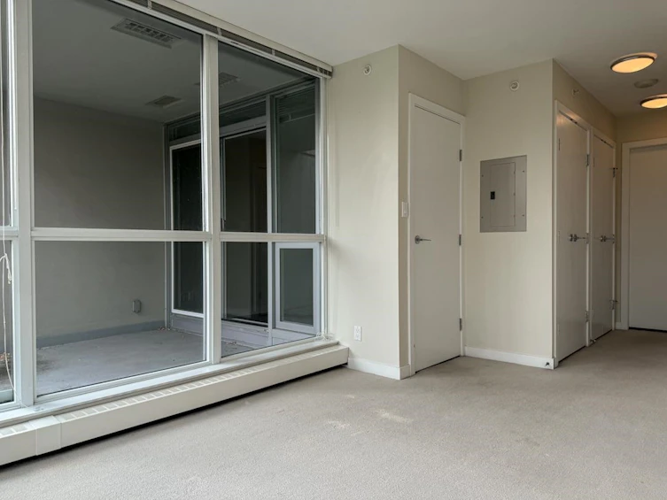 321-135 E 17th Street, North Vancouver, BC, V7L 0C4 - 12