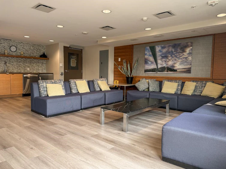 321-135 E 17th Street, North Vancouver, BC, V7L 0C4 - 19