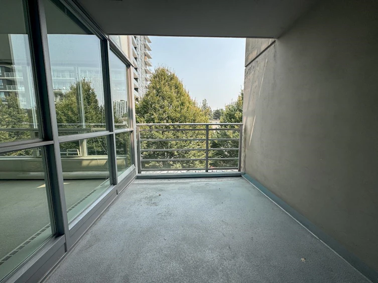321-135 E 17th Street, North Vancouver, BC, V7L 0C4 - 11