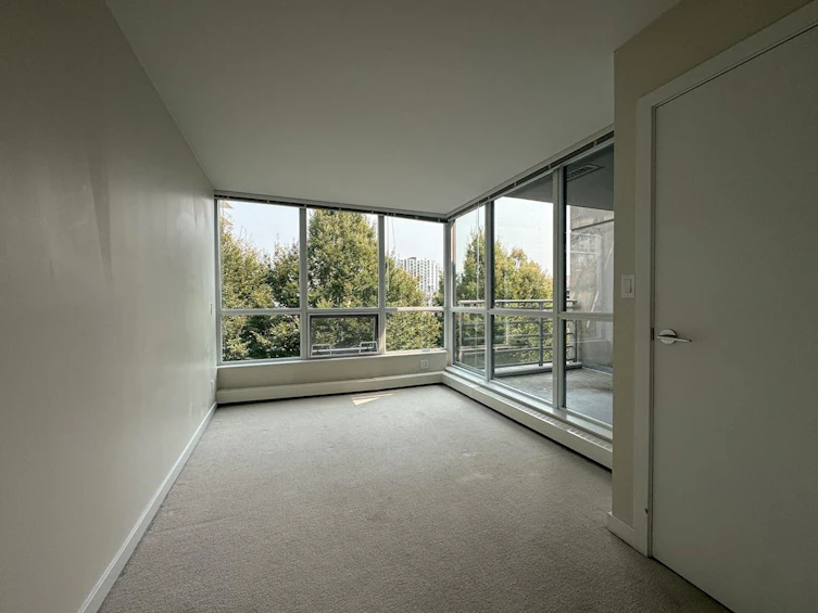 321-135 E 17th Street, North Vancouver, BC, V7L 0C4 - 30
