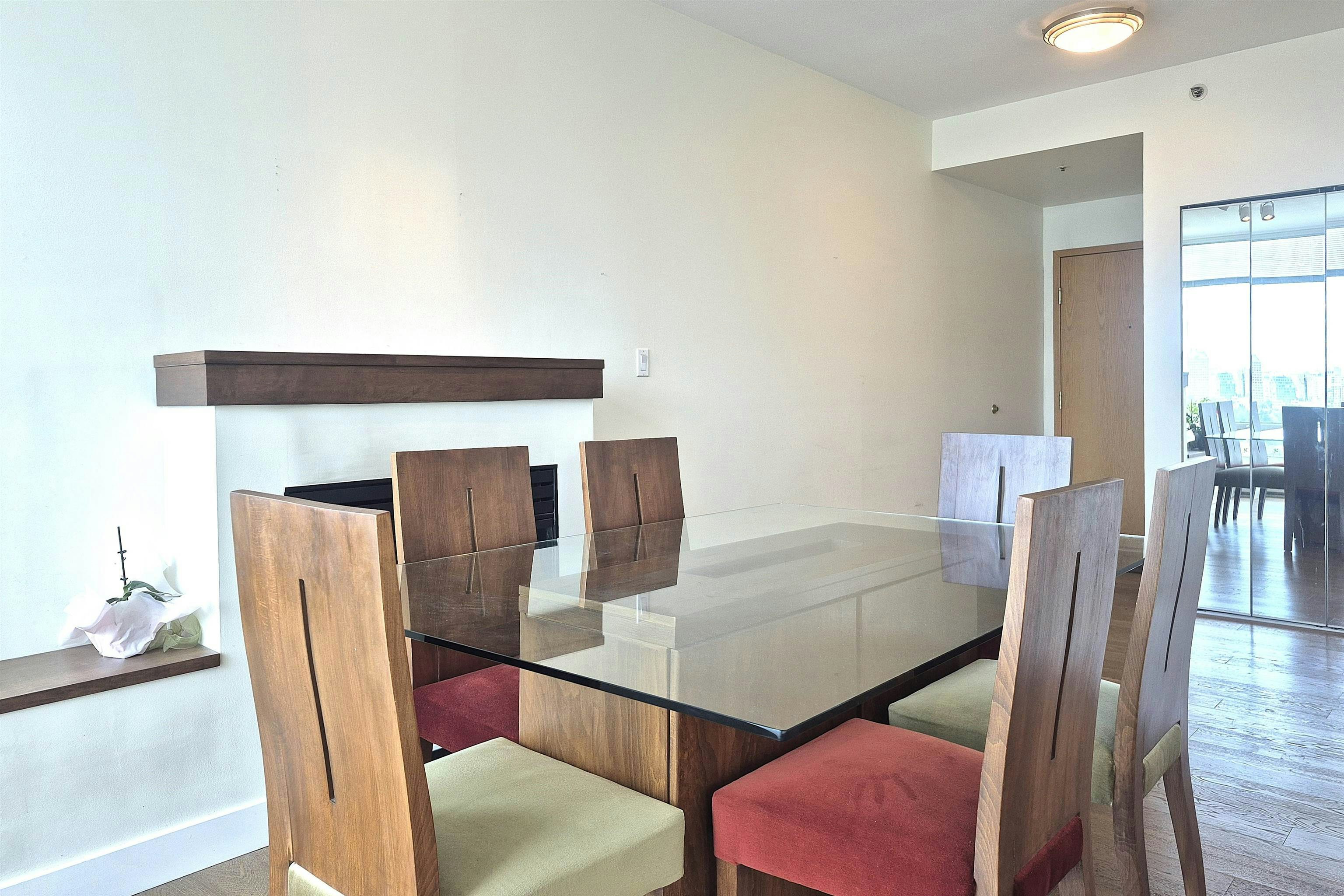 2201-1500 Hornby Street, Vancouver, BC, V3S 1C6 - 11
