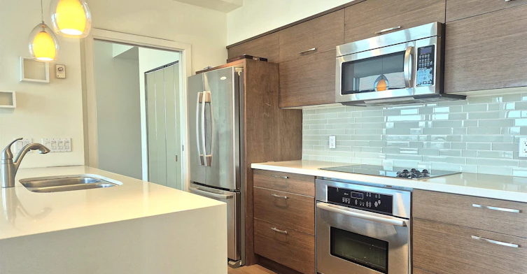 2201-1500 Hornby Street, Vancouver, BC, V3S 1C6 - 3