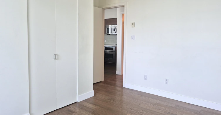 2201-1500 Hornby Street, Vancouver, BC, V3S 1C6 - 17