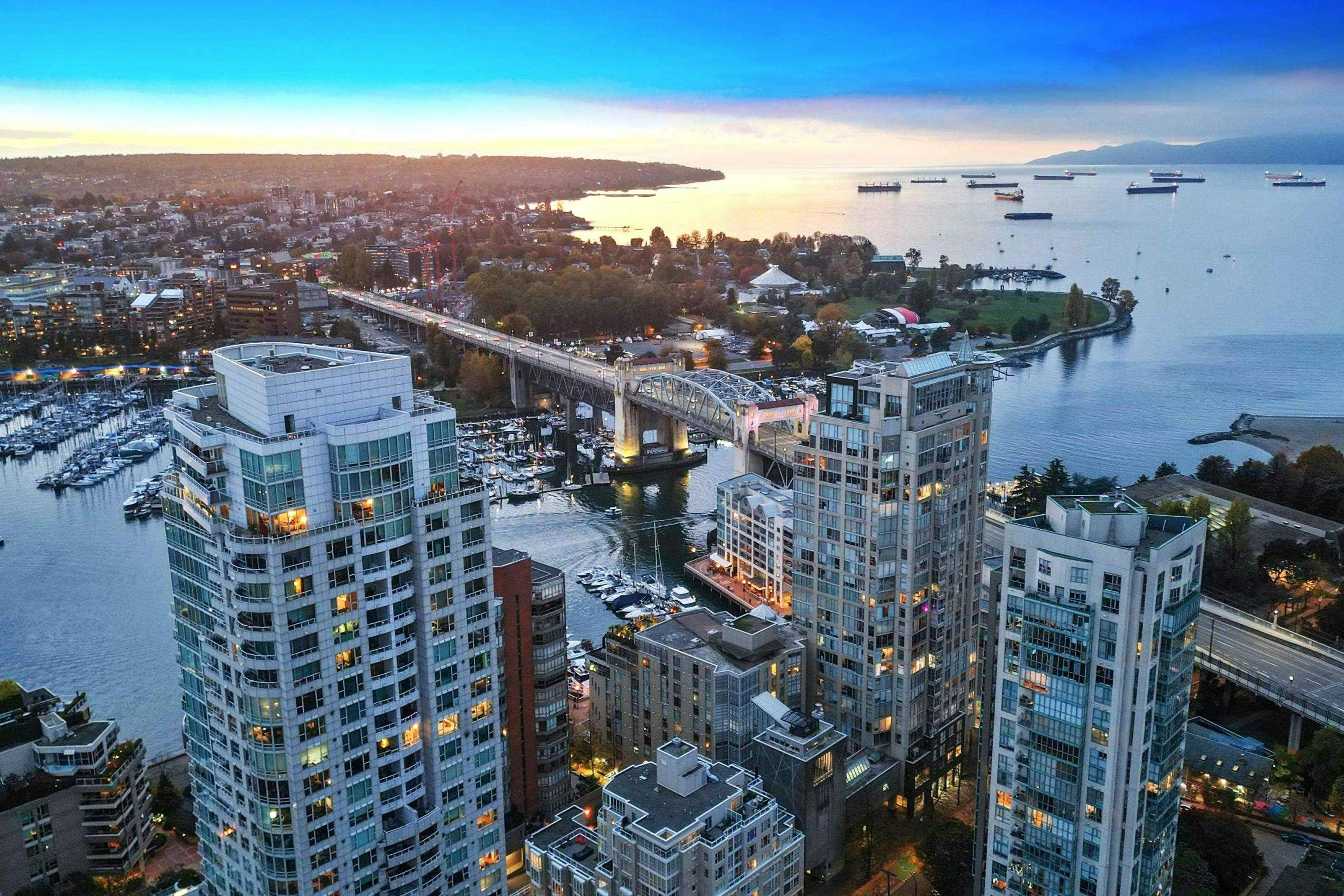 2201-1500 Hornby Street, Vancouver, BC, V3S 1C6