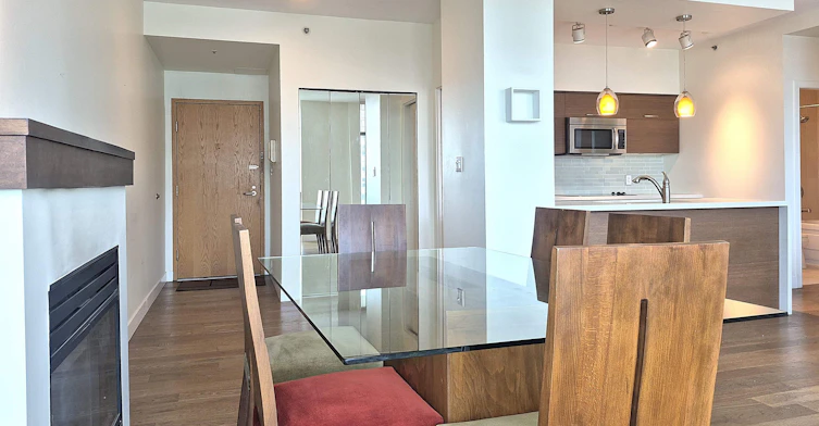 2201-1500 Hornby Street, Vancouver, BC, V3S 1C6 - 10