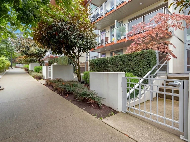 112-1768 Gilmore Avenue, Burnaby, BC, V5C 0L4