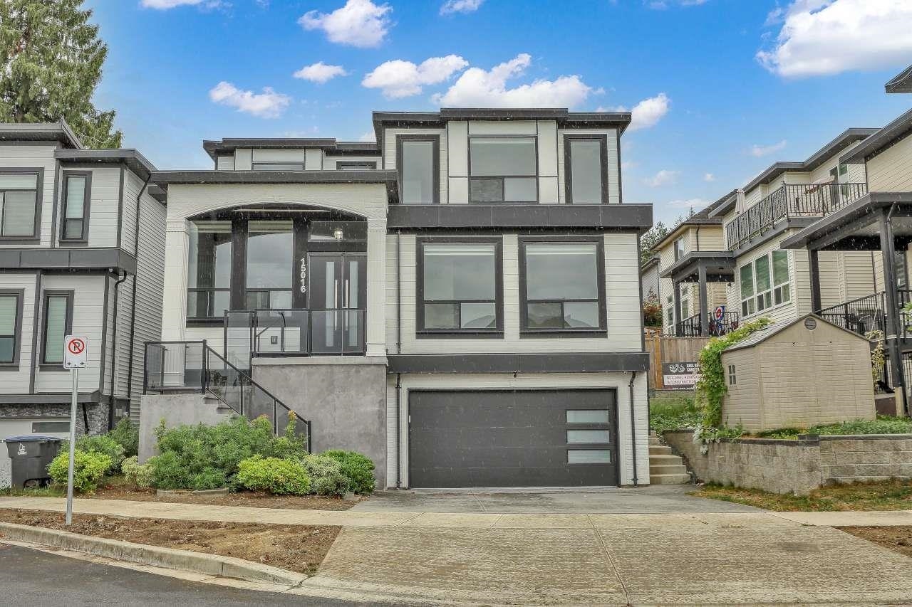 15016 62b Avenue, Surrey, BC, V3S 3H8