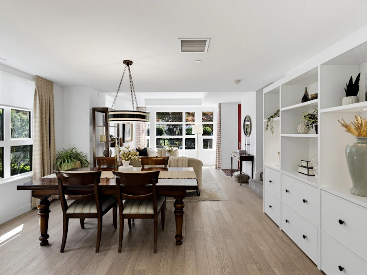 204-1055 Ridgewood Drive, North Vancouver, BC, V7R 0A5 - 10