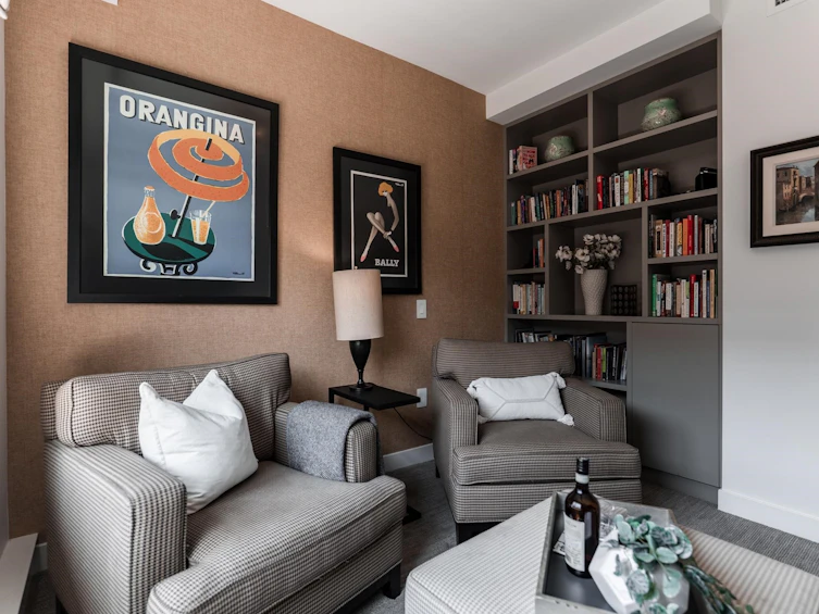 204-1055 Ridgewood Drive, North Vancouver, BC, V7R 0A5 - 27