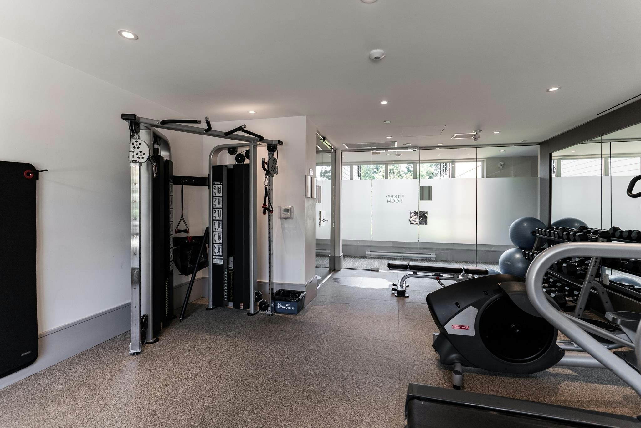 204-1055 Ridgewood Drive, North Vancouver, BC, V7R 0A5 - 39