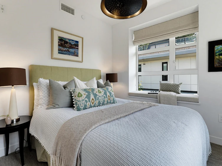 204-1055 Ridgewood Drive, North Vancouver, BC, V7R 0A5 - 28
