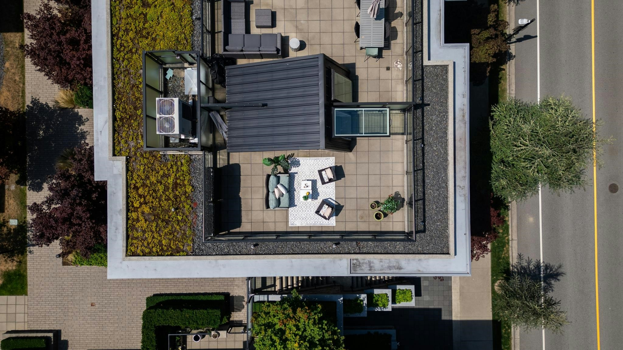 204-1055 Ridgewood Drive, North Vancouver, BC, V7R 0A5 - 33