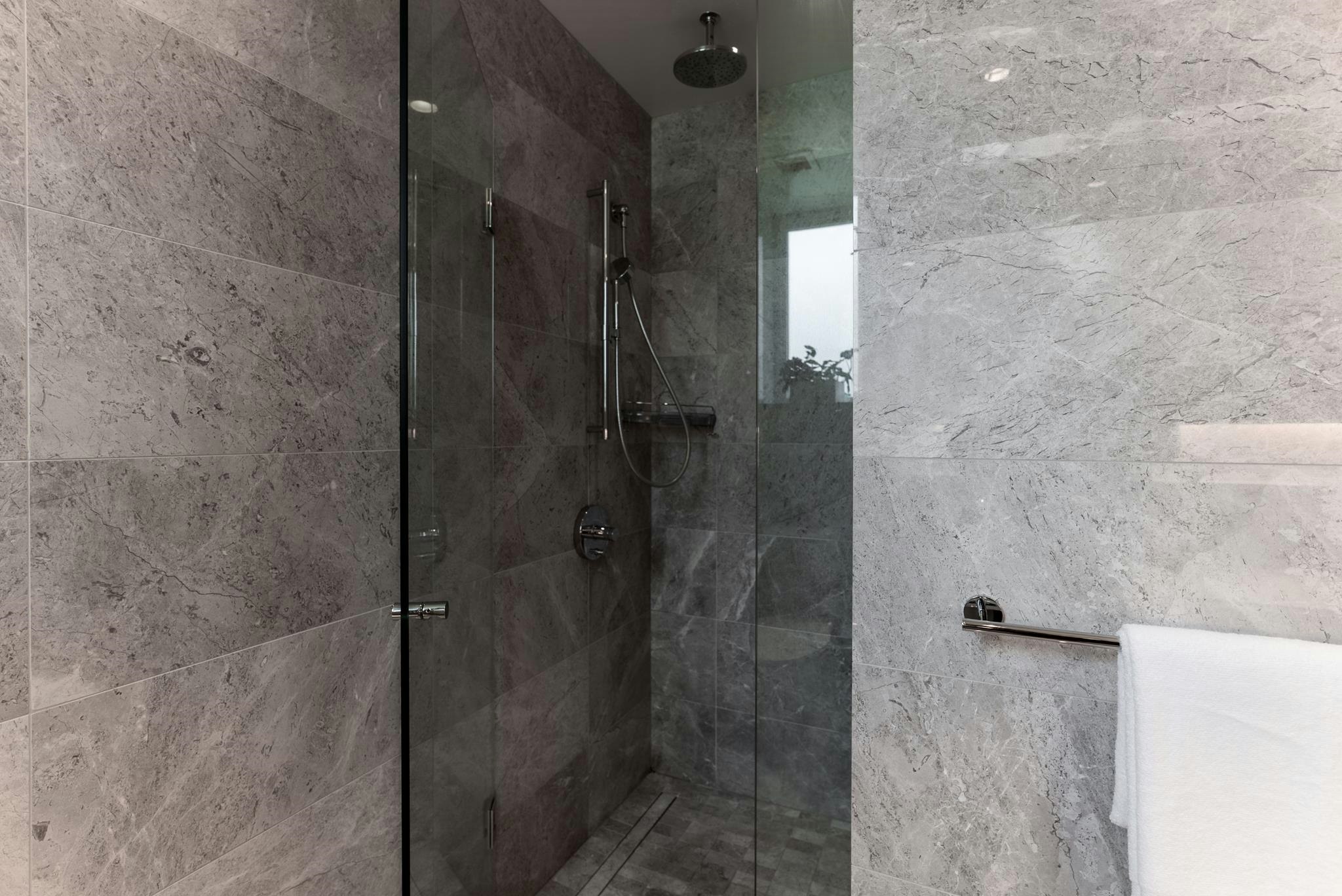 204-1055 Ridgewood Drive, North Vancouver, BC, V7R 0A5 - 25