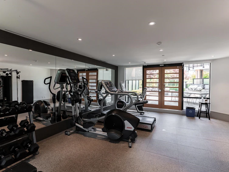 204-1055 Ridgewood Drive, North Vancouver, BC, V7R 0A5 - 38