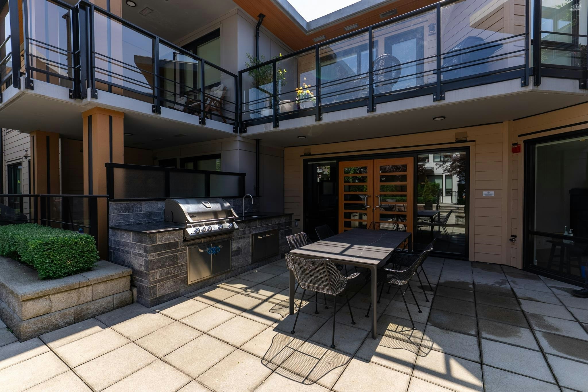 204-1055 Ridgewood Drive, North Vancouver, BC, V7R 0A5 - 36