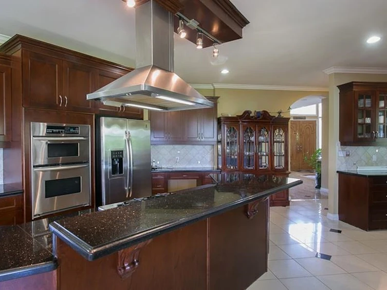 2909 176 Street, Surrey, BC, V3Z 9V4 - 11