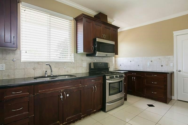 2909 176 Street, Surrey, BC, V3Z 9V4 - 13