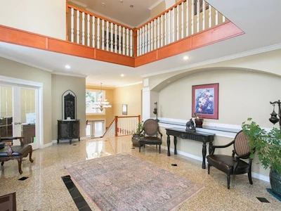 2909 176 Street - 4