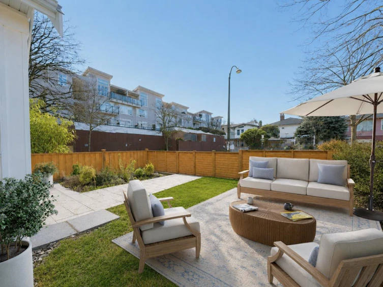 1907 E 40th Avenue, Vancouver, BC, V5P 1J1 - 16
