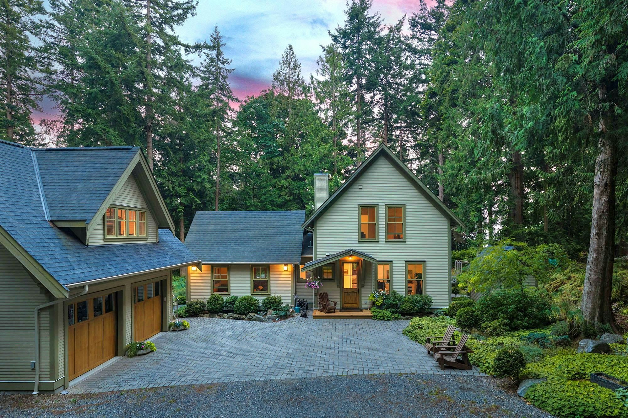 1755 Emily Lane, Bowen Island, BC, V0N 1G2