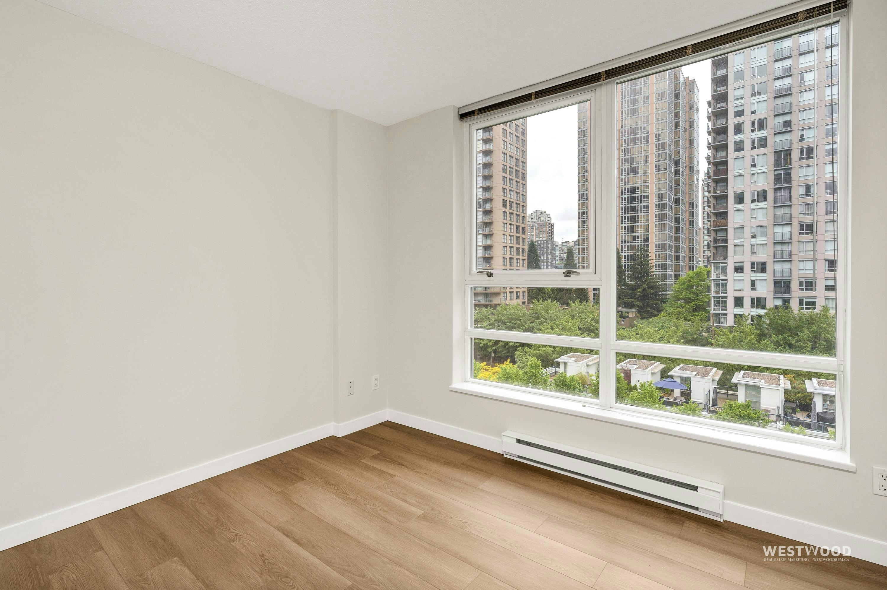 808-939 Expo Boulevard, Vancouver, BC, V6Z 3G7 - 9