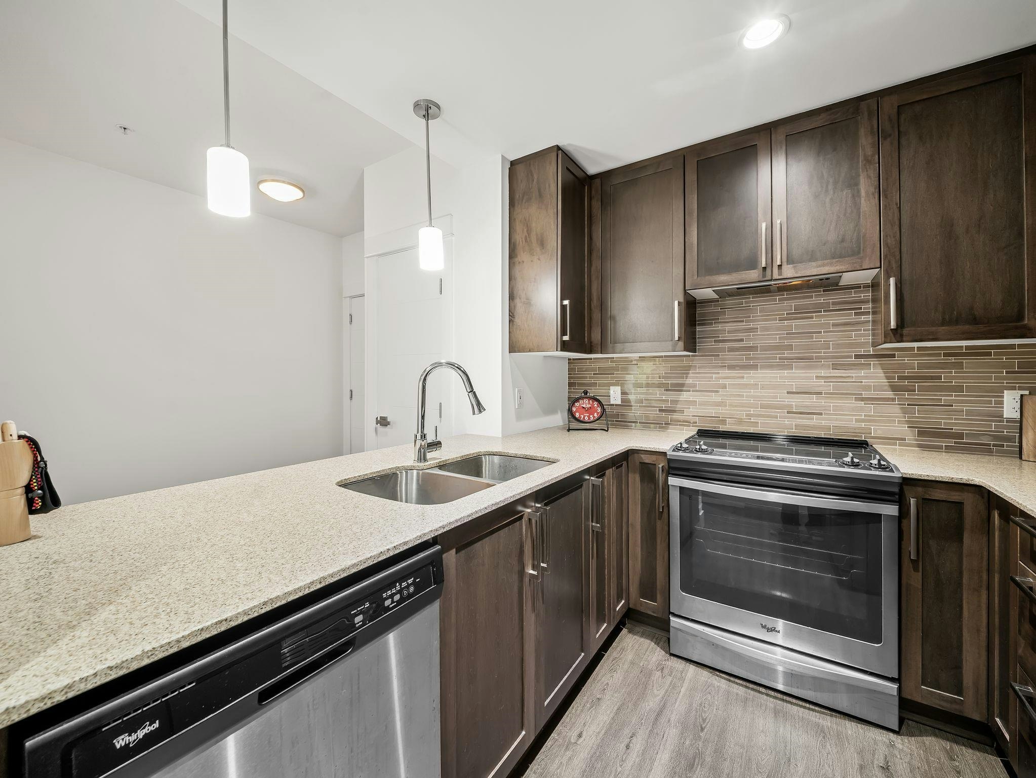 305-2465 Wilson Avenue, Port Coquitlam, BC, V3C 0E6 - 8