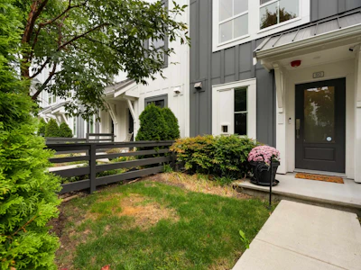 50-4638 Orca Way - 2