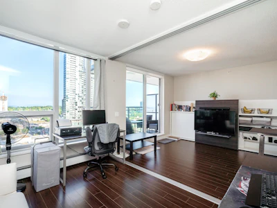 2608-13398 104 Avenue - 4