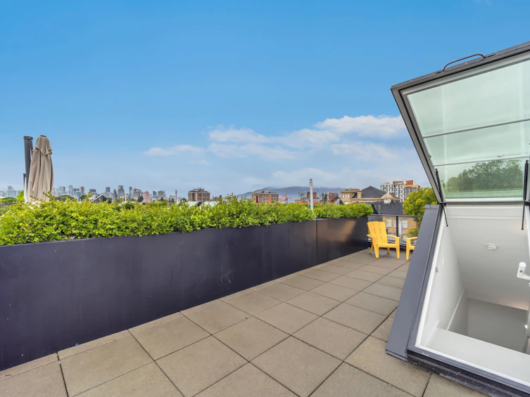 302-1120 E East Georgia Street, Vancouver, BC, V6A 0K2 - 22