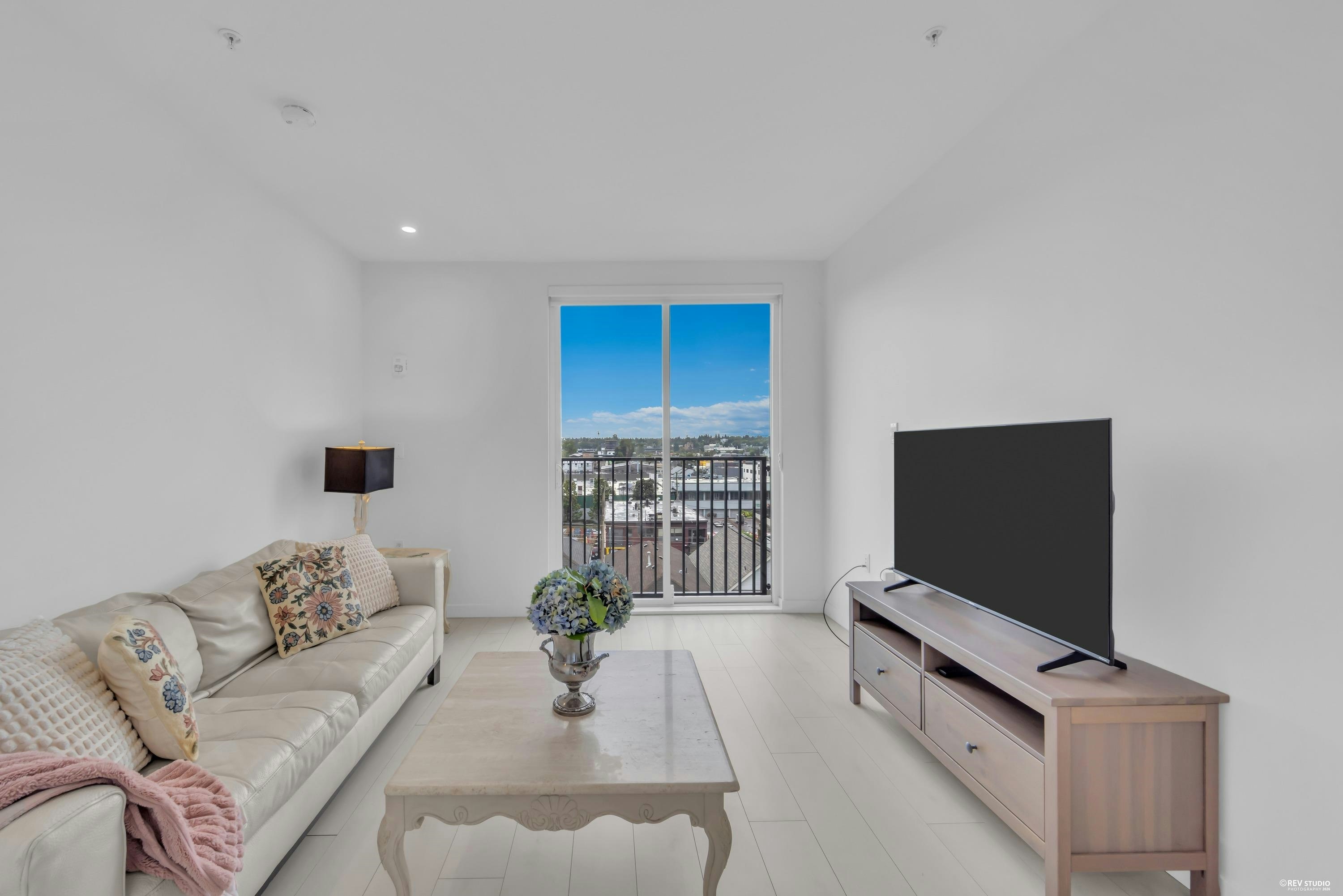 302-1120 E East Georgia Street, Vancouver, BC, V6A 0K2 - 10
