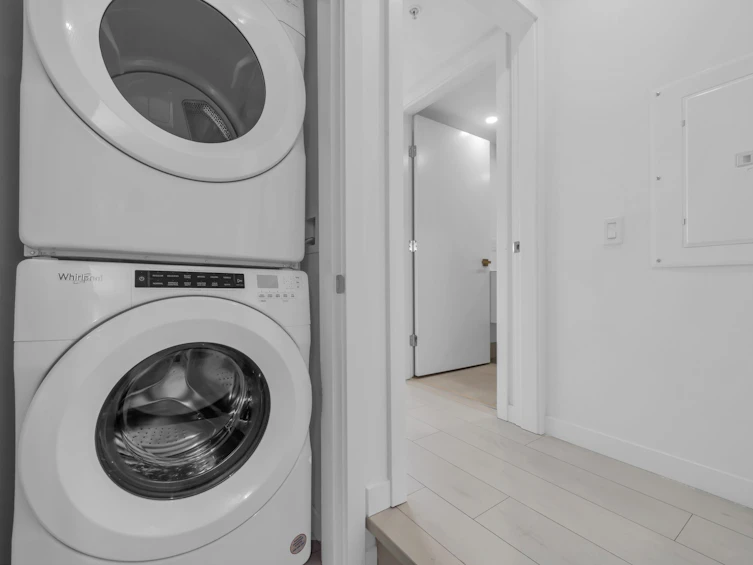 302-1120 E East Georgia Street, Vancouver, BC, V6A 0K2 - 21