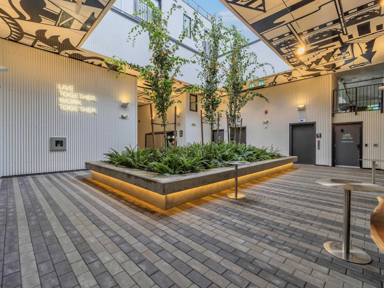 302-1120 E East Georgia Street, Vancouver, BC, V6A 0K2 - 35