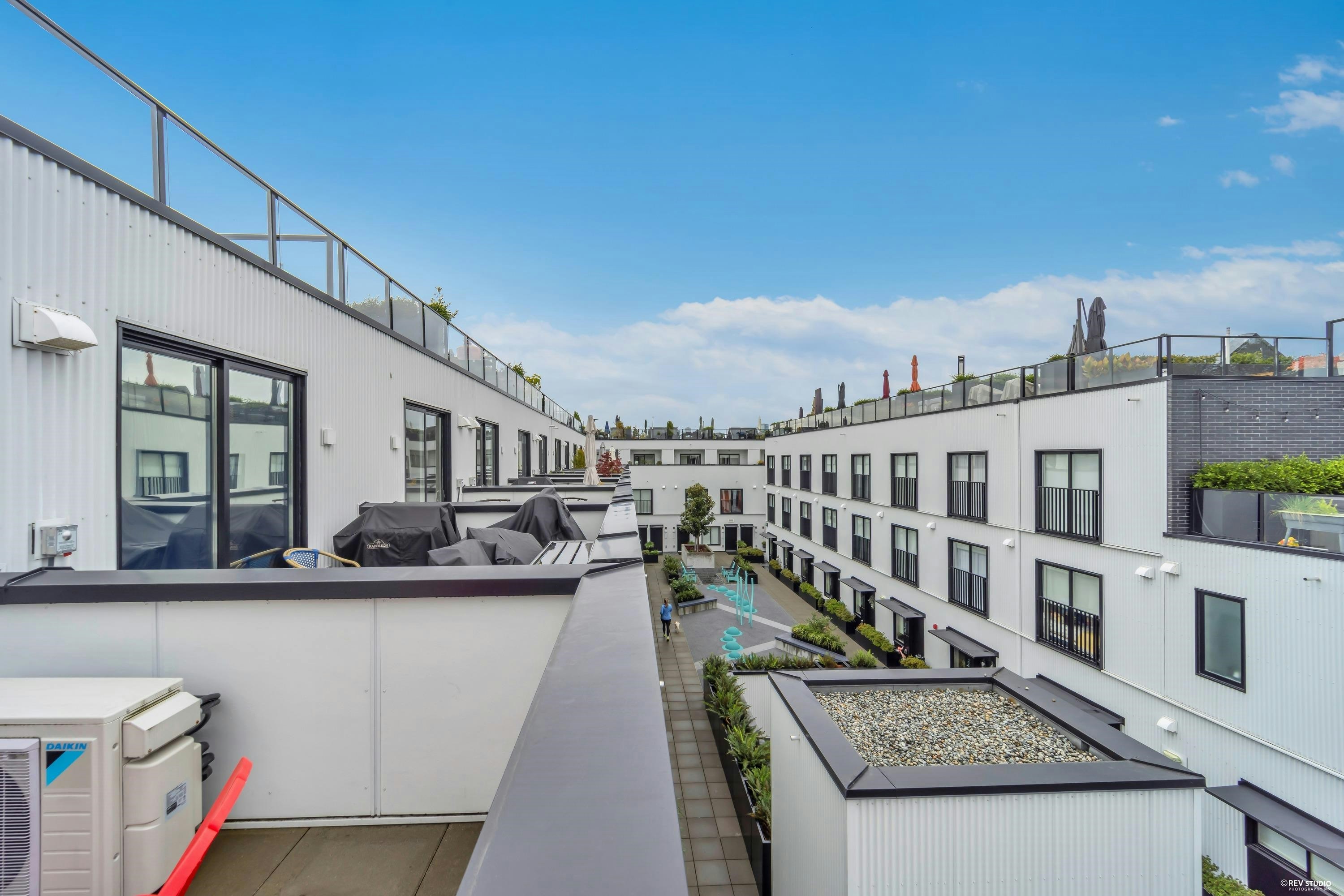 302-1120 E East Georgia Street, Vancouver, BC, V6A 0K2 - 14