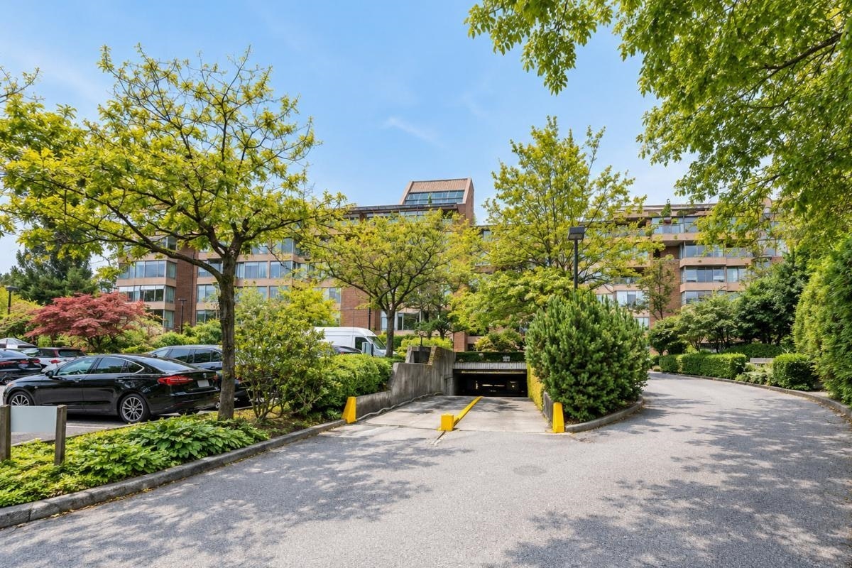 513-2101 Mcmullen Avenue - 2