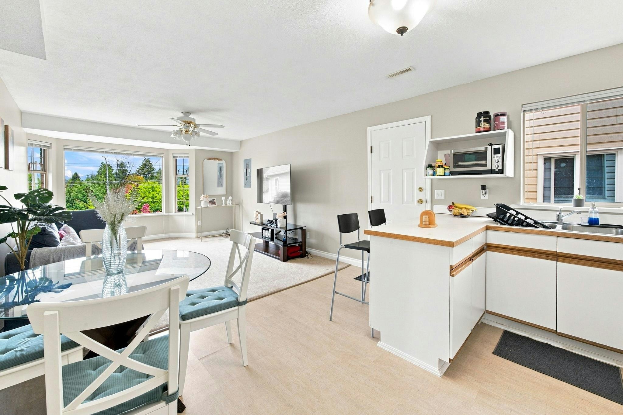 2152 Pitt River Road, Port Coquitlam, BC, V3C 1R4 - 20