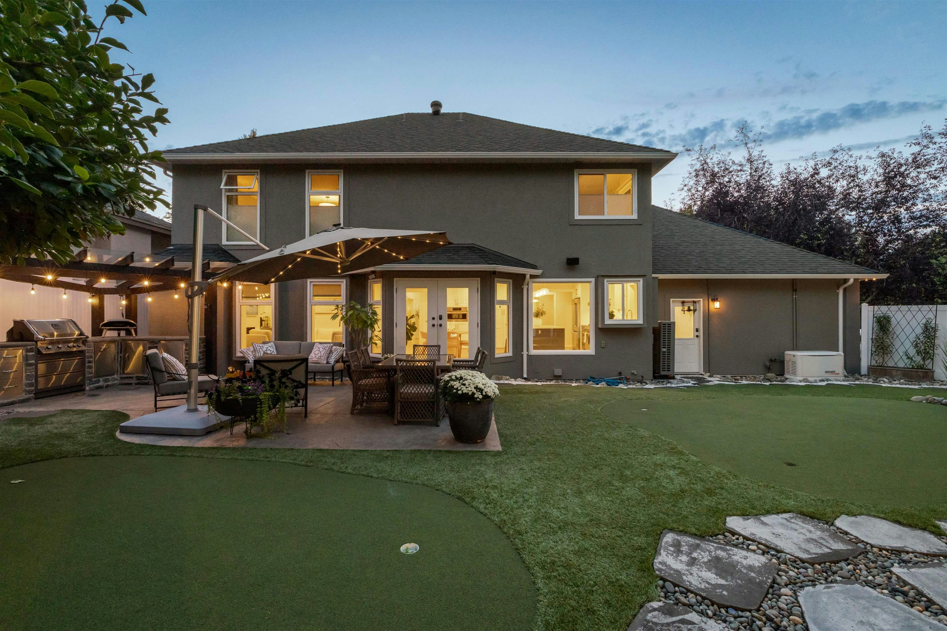 21568 47 Avenue - 4