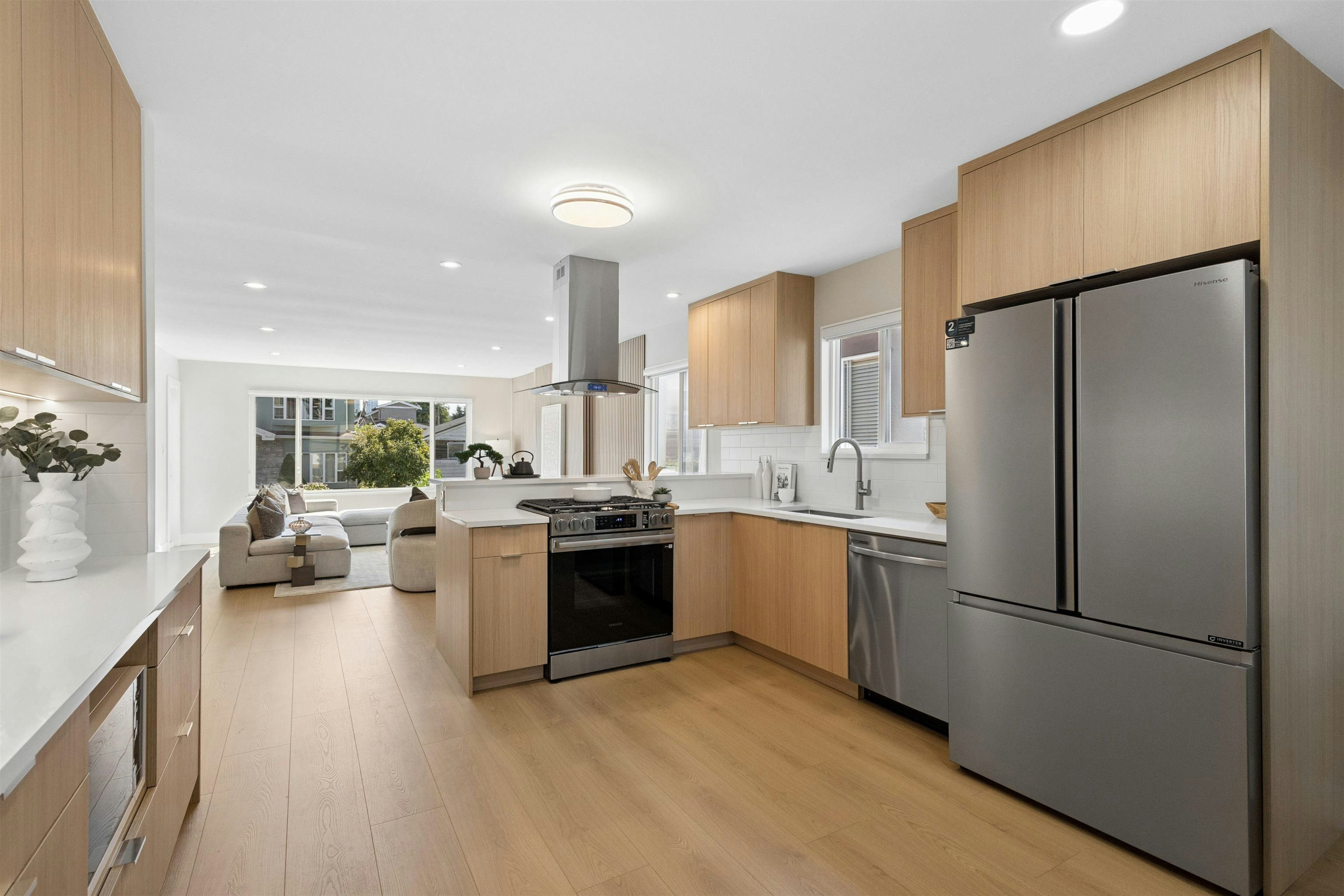 5019 Payne Street, Vancouver, BC, V5R 4J5 - 9