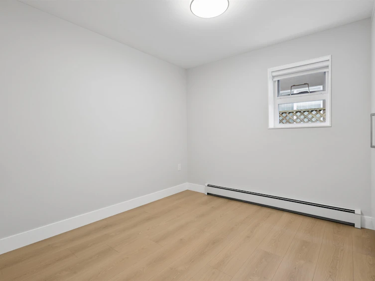 5019 Payne Street, Vancouver, BC, V5R 4J5 - 28