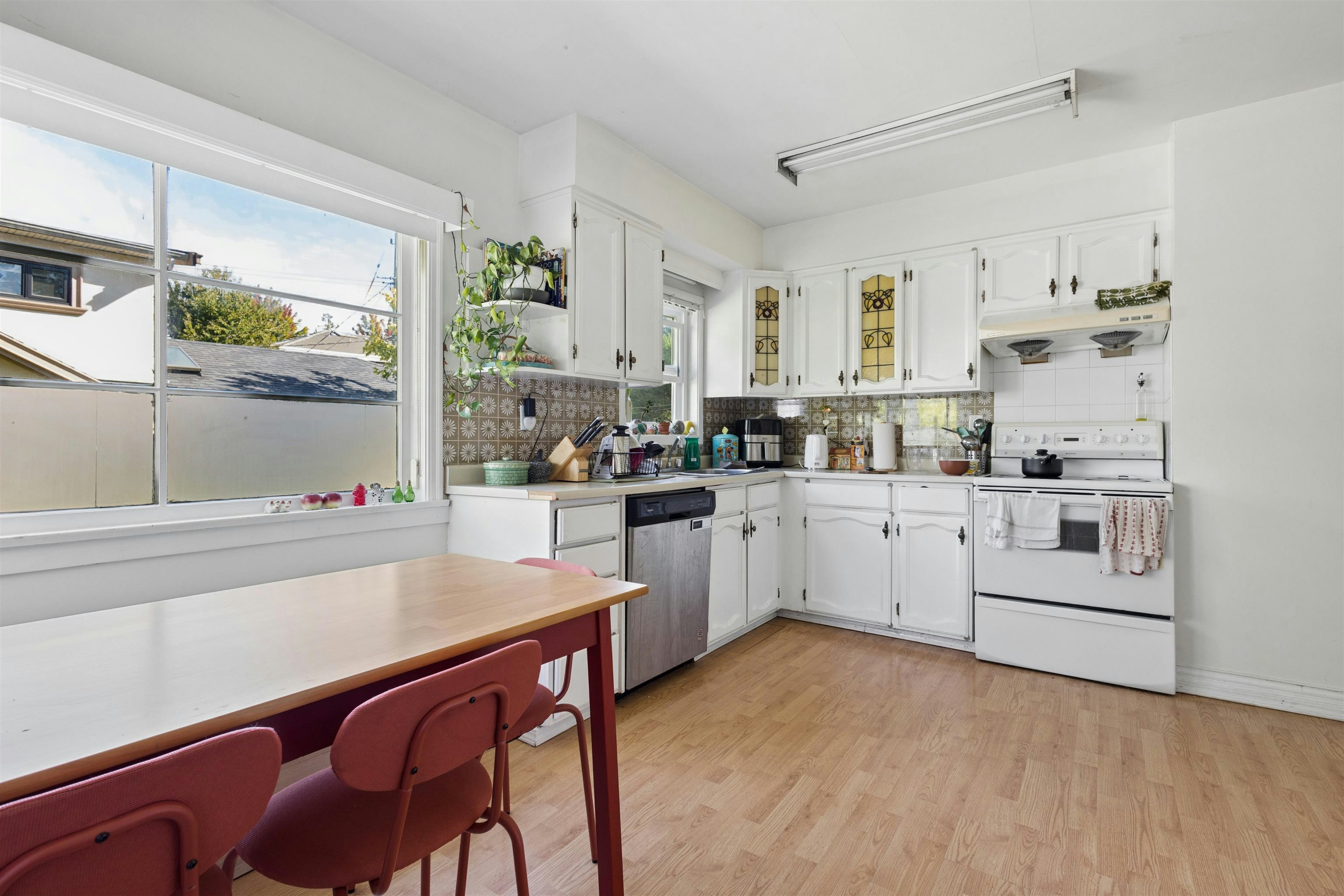 1441 W 49th Avenue, Vancouver, BC, V6M 2R4 - 28