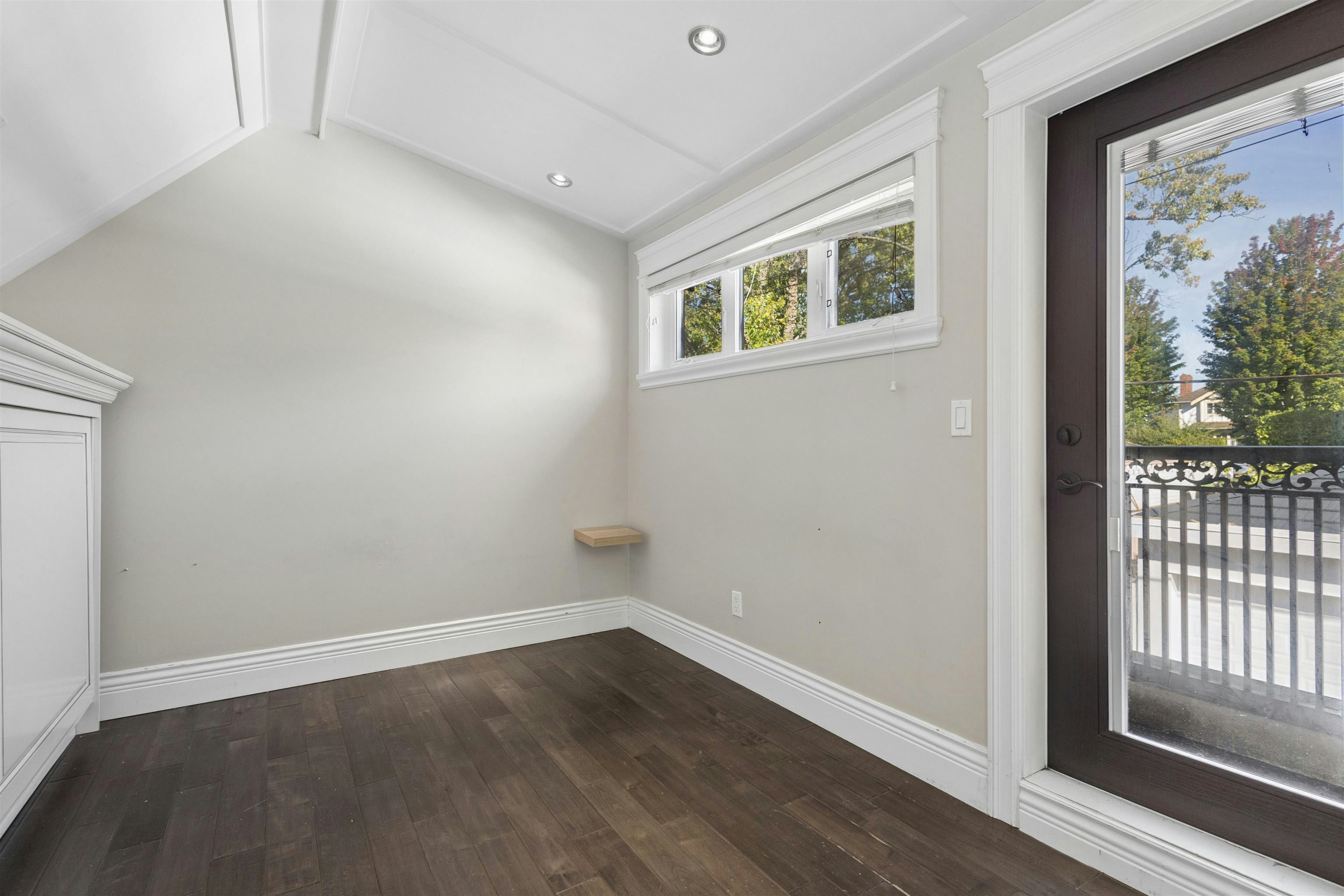 1441 W 49th Avenue, Vancouver, BC, V6M 2R4 - 15