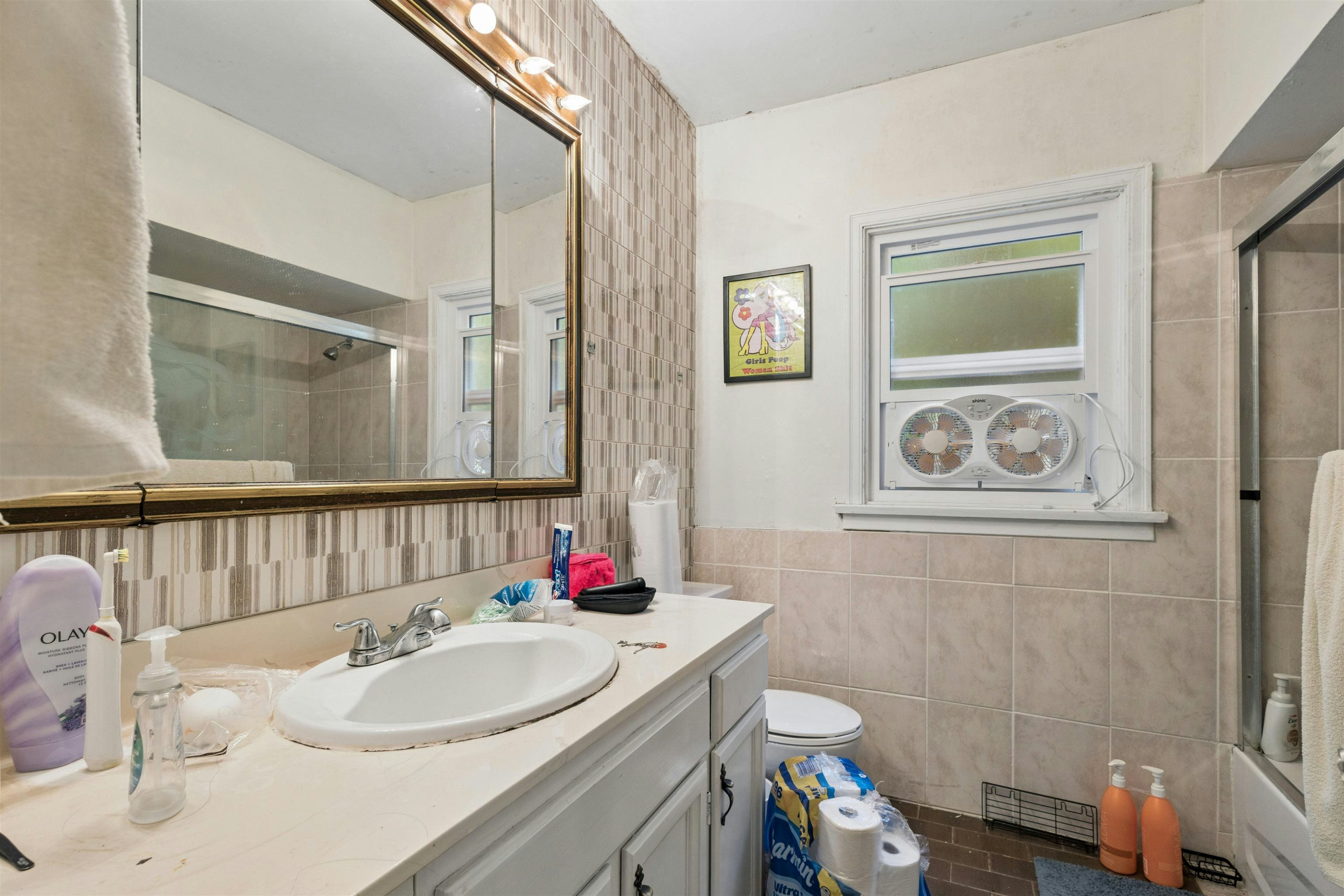 1441 W 49th Avenue, Vancouver, BC, V6M 2R4 - 36