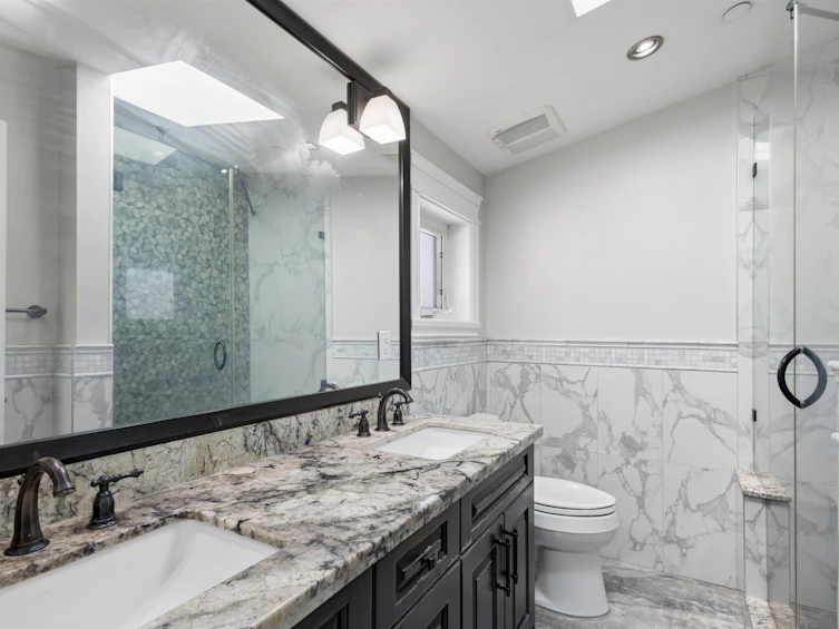 1441 W 49th Avenue, Vancouver, BC, V6M 2R4 - 16